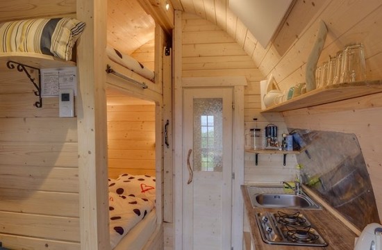 Csmcampingpod premium mit kuechen und sanitaervorbereitung innennansicht 26e79ab090c