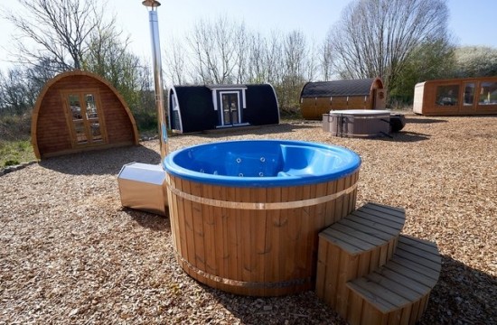 Csmhottubroyal200wpa02992378b4091e6 0